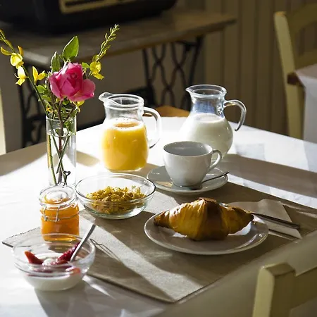 Bed & Breakfast Cristina 4*